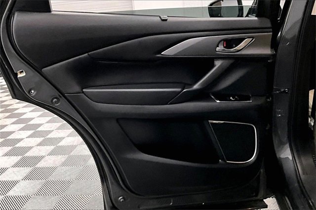 Used 2021 MAZDA CX-9 Touring w/ Touring Premium Package image 19