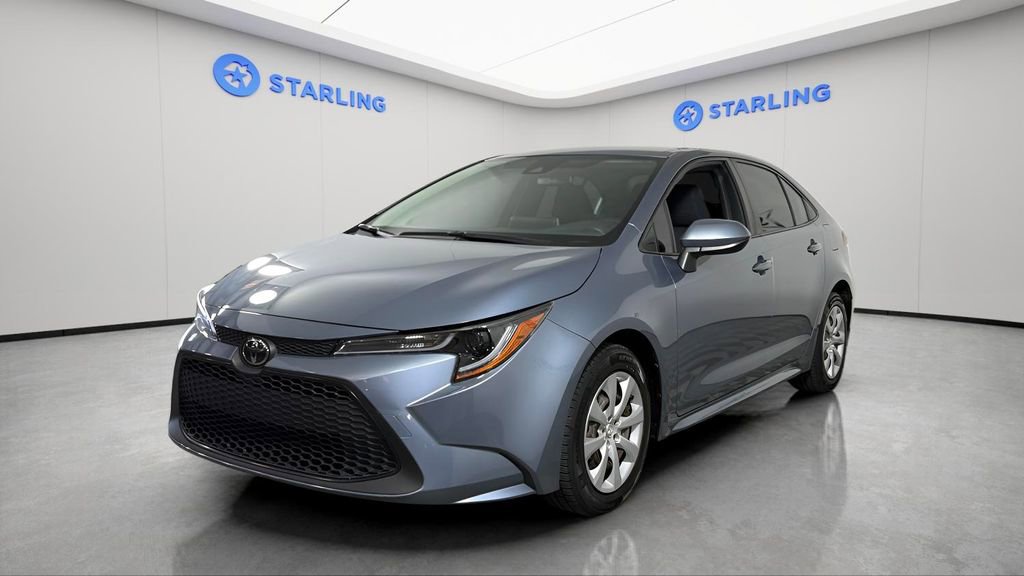 Used 2021 Toyota Corolla LE FWD image 16