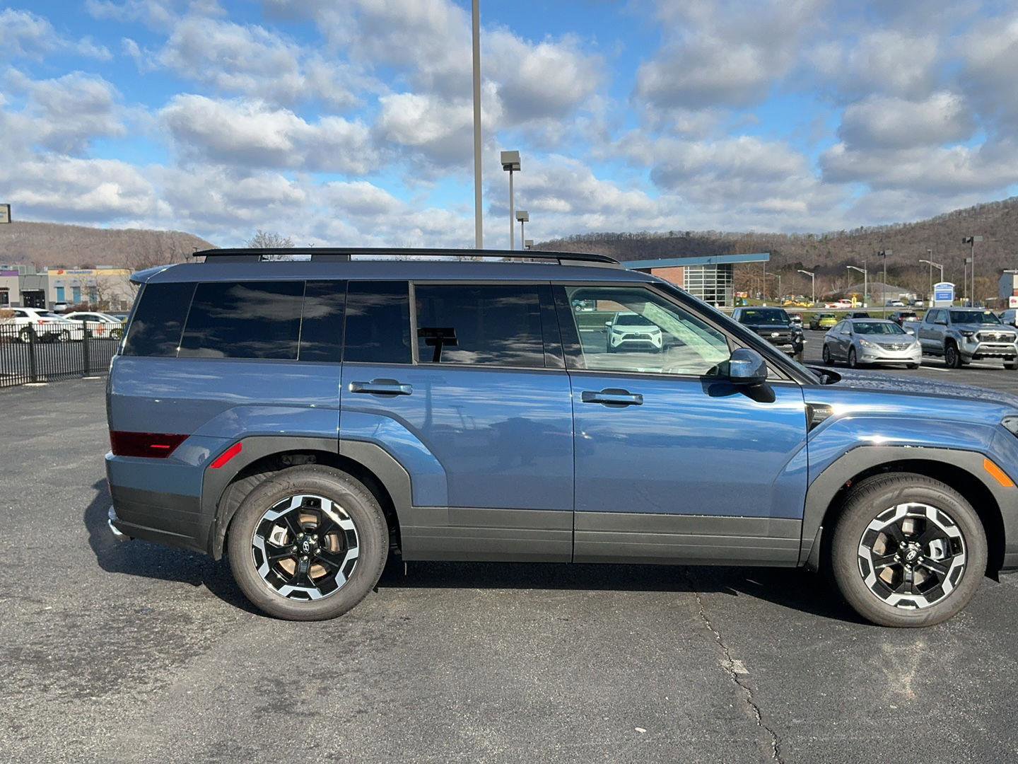 Certified 2026 Hyundai Santa Fe SEL image 4