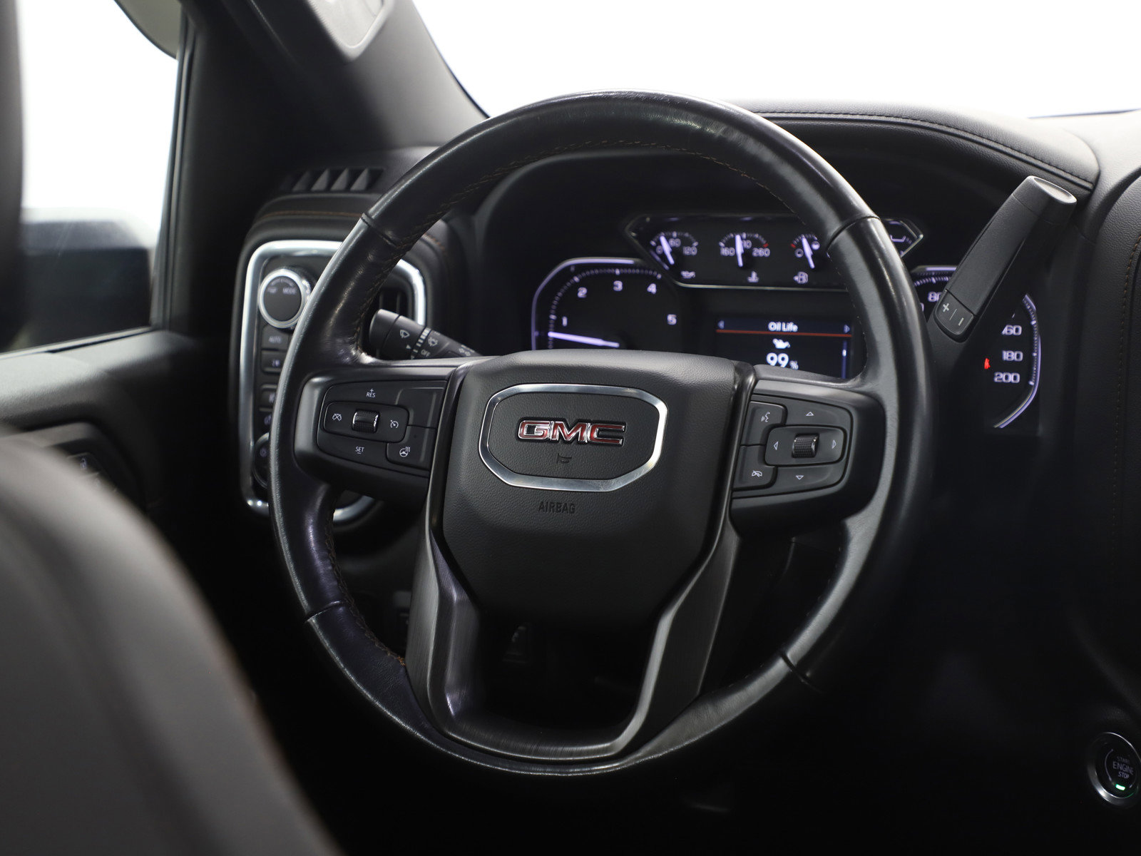 Used 2022 GMC Sierra 3500 AT4 w/ AT4 Preferred Package image 16