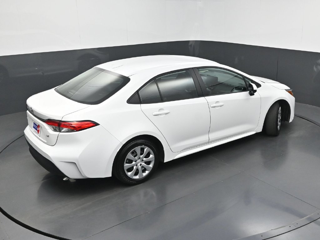 Used 2023 Toyota Corolla LE FWD image 33