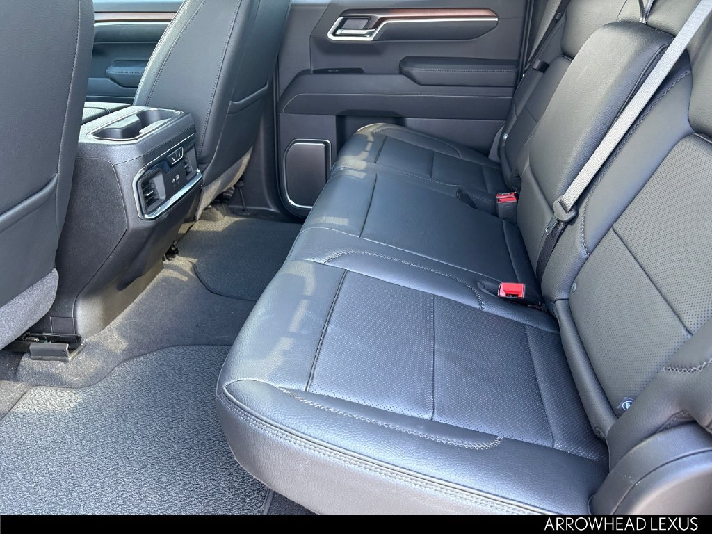 Used 2026 GMC Sierra 1500 Denali w/ Technology Package AWD/4WD image 14