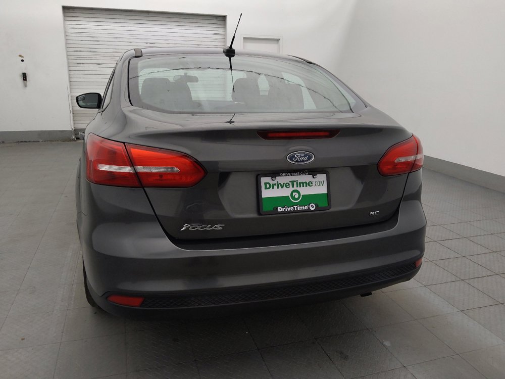 Used 2018 Ford Focus SE FWD image 6