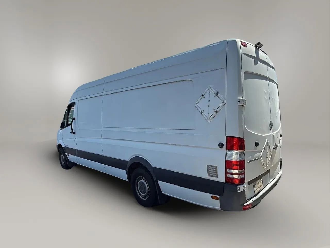 Used 2014 Freightliner Sprinter 2500 image 8