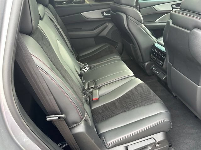 Used 2024 Acura MDX A-Spec AWD/4WD image 10