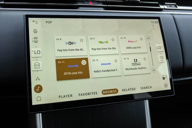 New 2026 Land Rover Range Rover SE AWD/4WD image 35