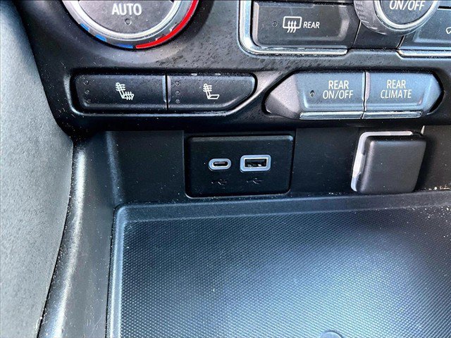 Used 2021 Chevrolet Suburban LT w/ Rear Media and Nav Package RWD image 26