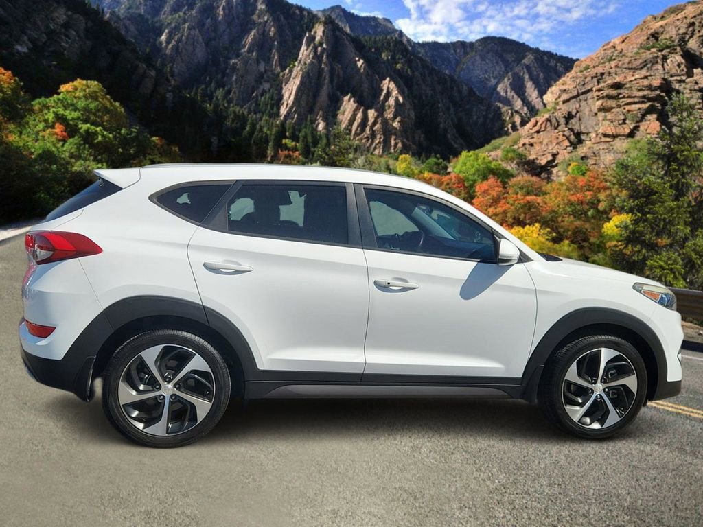 Used 2016 Hyundai Tucson Sport AWD/4WD image 2