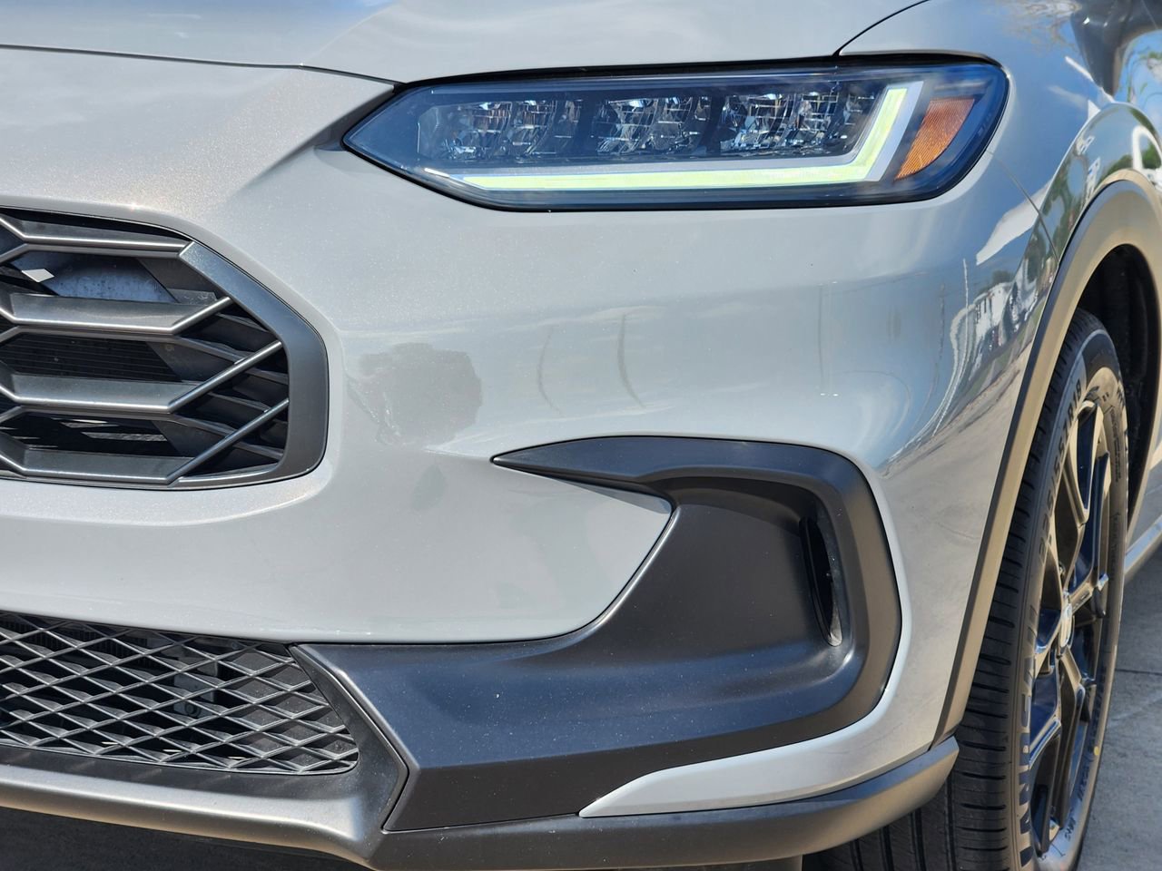 Used 2025 Honda HR-V Sport image 9