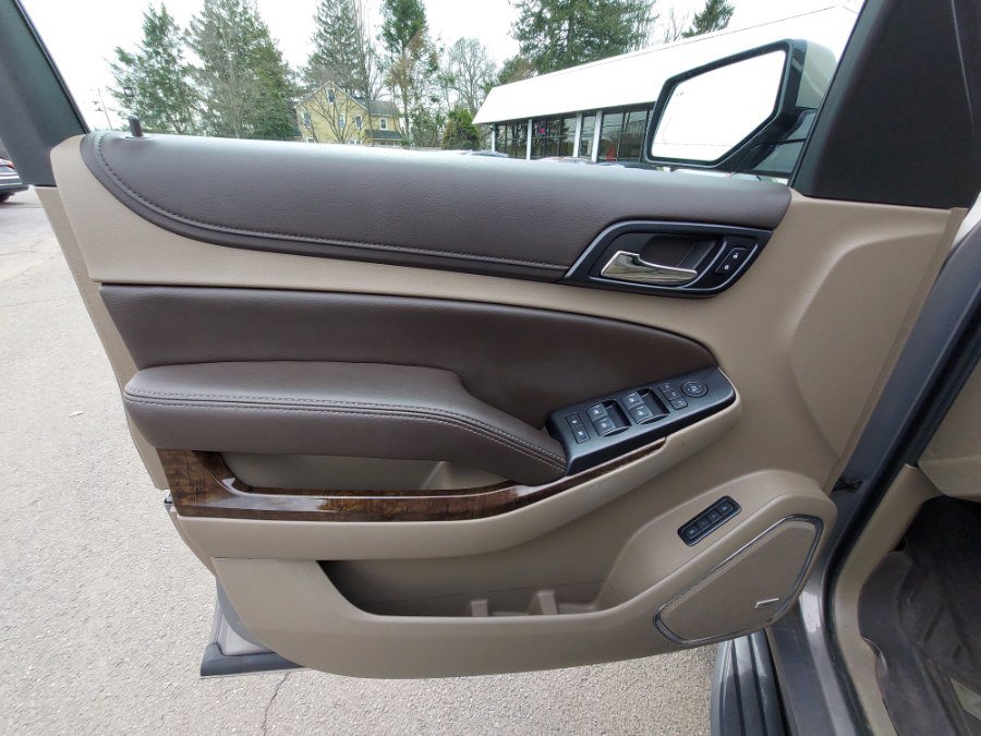 Used 2018 Chevrolet Tahoe LT w/ Luxury Package image 8