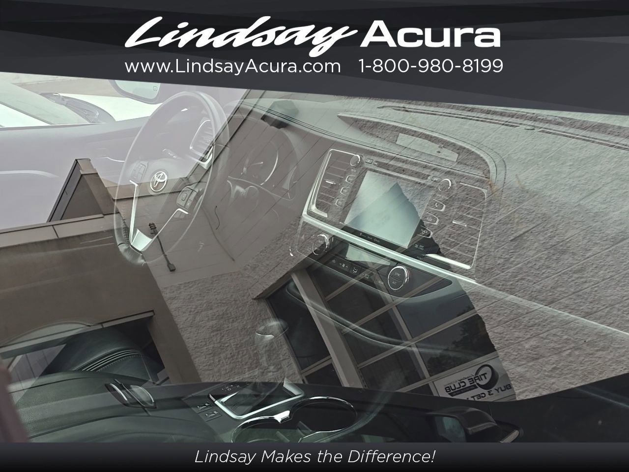 Used 2018 Toyota Highlander SE image 21