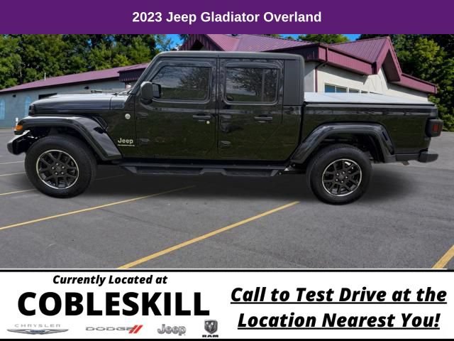 Used 2023 Jeep Gladiator Overland AWD/4WD image 8