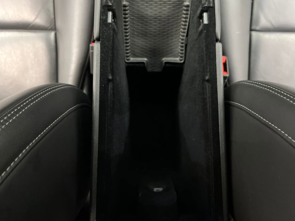 Used 2024 Cadillac XT4 Premium Luxury image 38