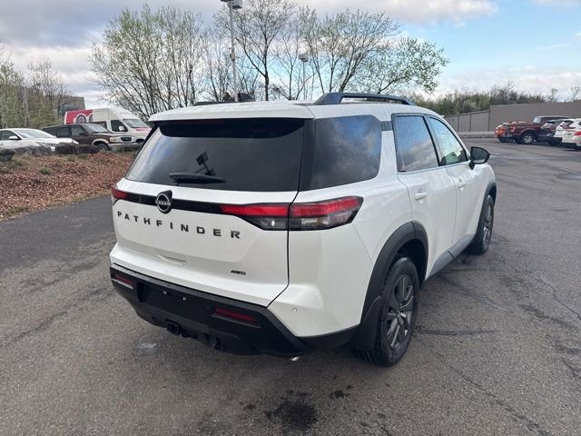 New 2026 Nissan Pathfinder SV w/ SV Premium Package AWD/4WD image 5