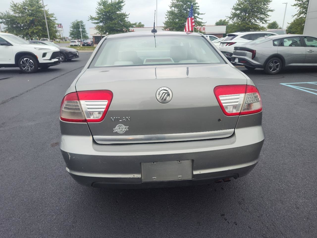 Used 2008 Mercury Milan FWD image 9