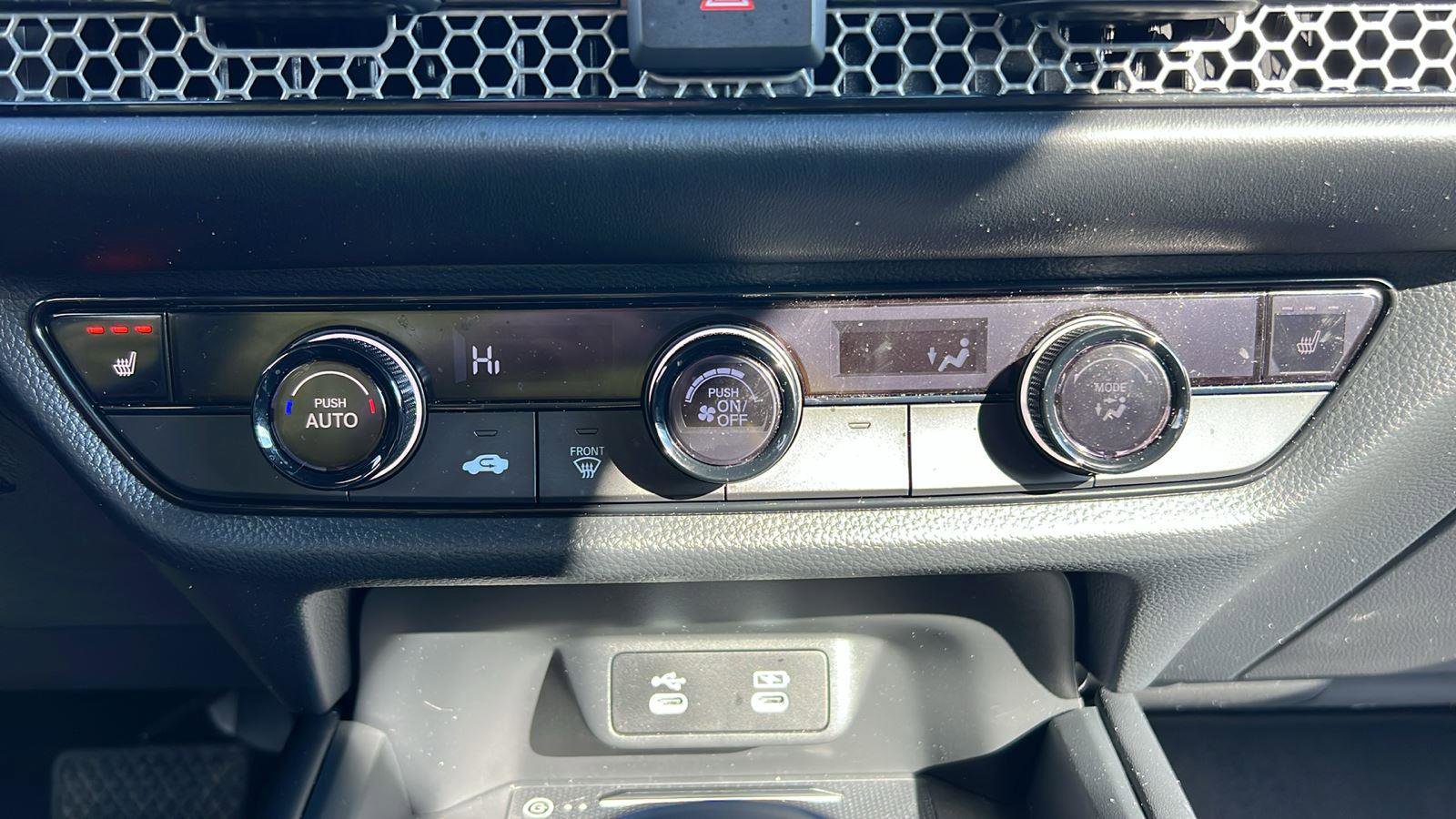 Certified 2026 Honda HR-V Sport image 25