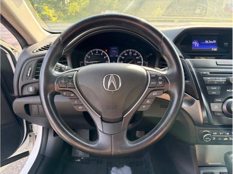 Used 2014 Acura ILX FWD image 13