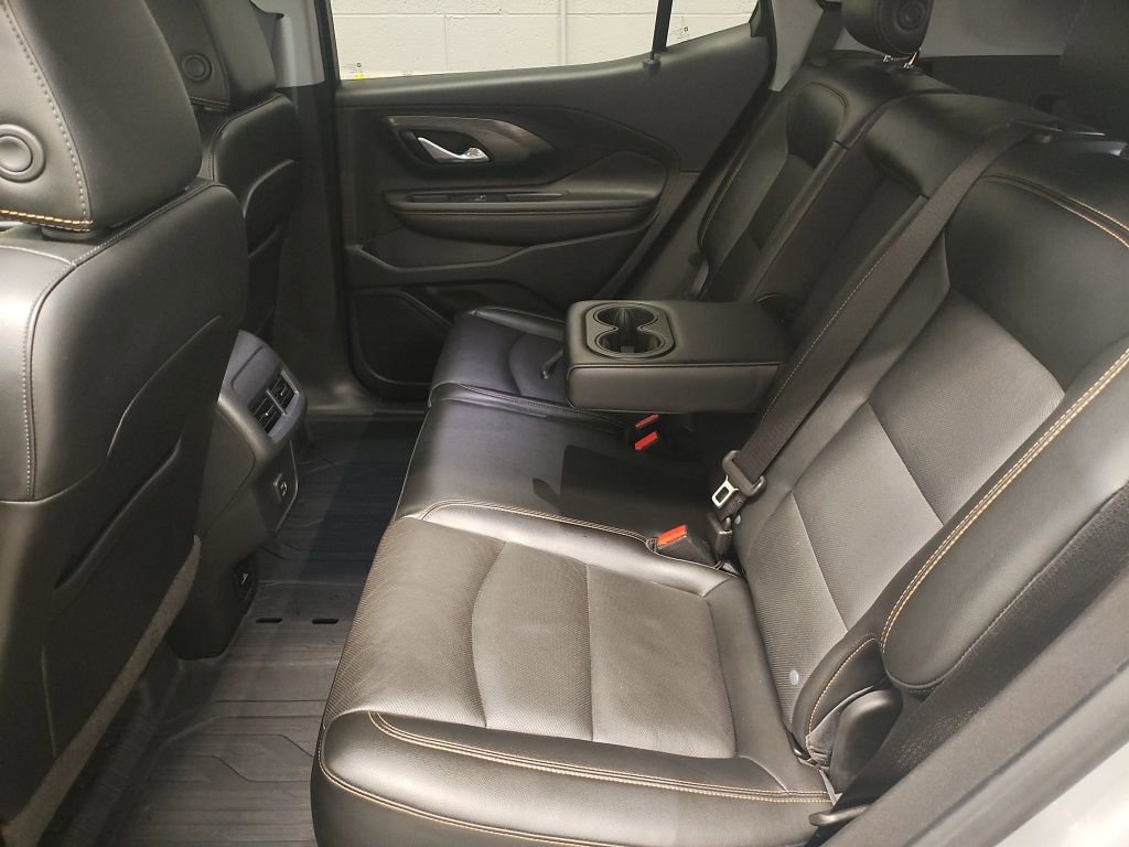 Used 2020 GMC Terrain SLT w/ Preferred Package image 26