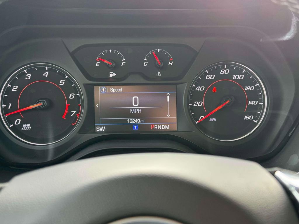 Used 2023 Chevrolet Camaro LT w/ Technology Package RWD image 26