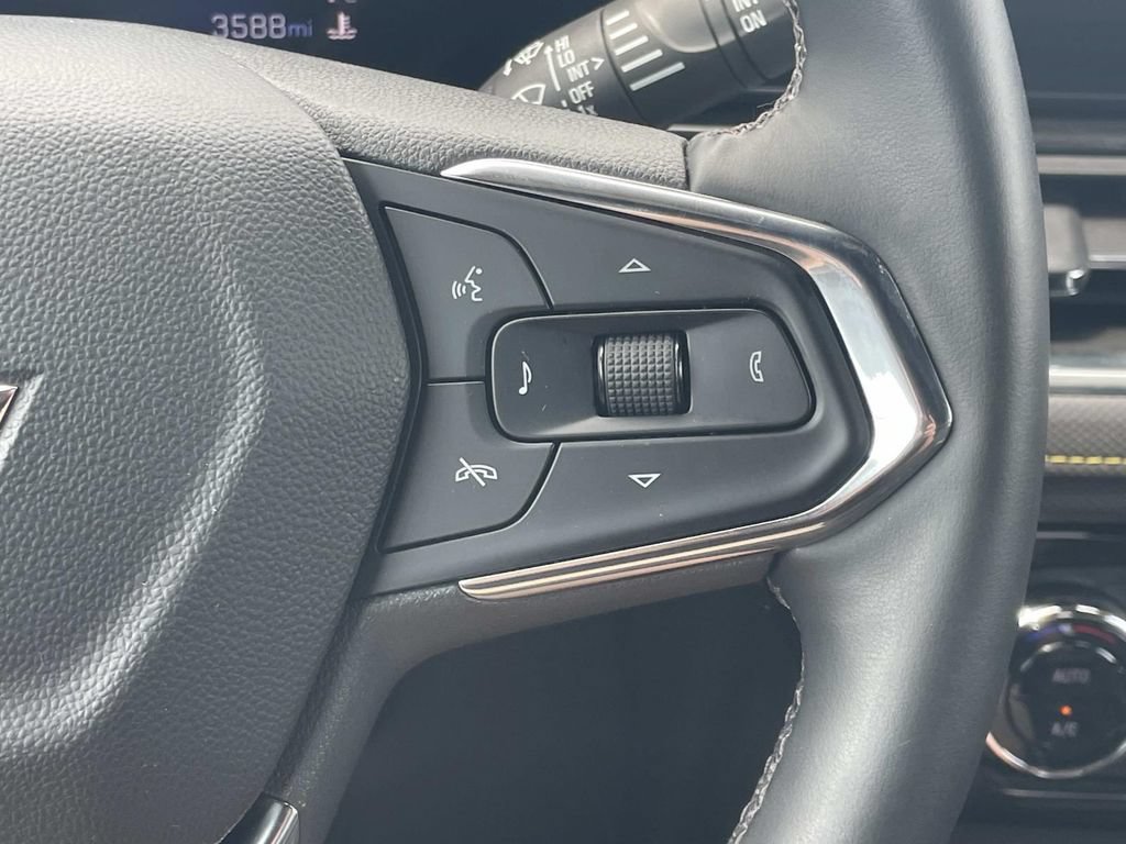 Used 2025 Chevrolet TrailBlazer ACTIV w/ Convenience Package FWD image 30