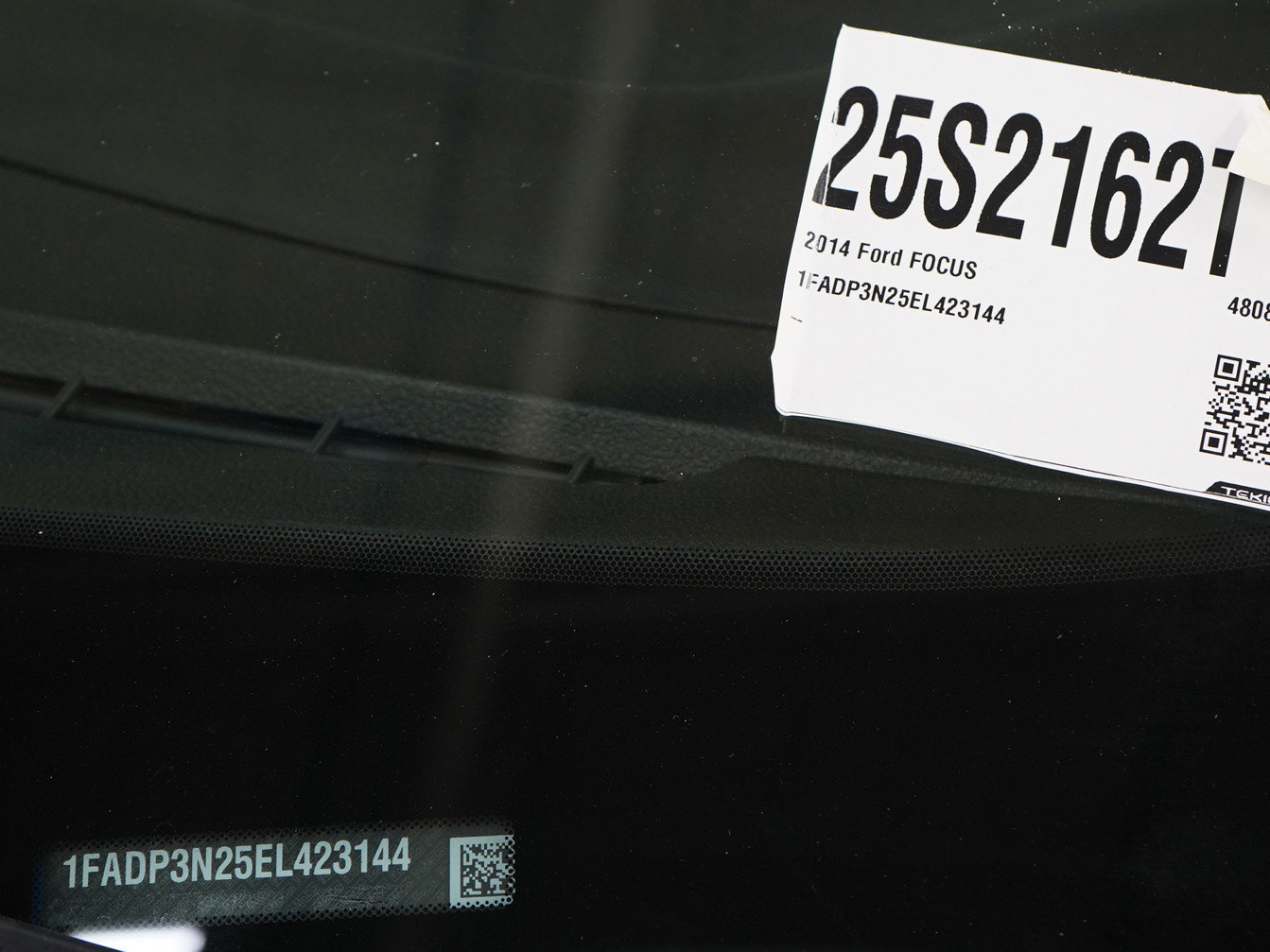 Used 2014 Ford Focus Titanium FWD image 27