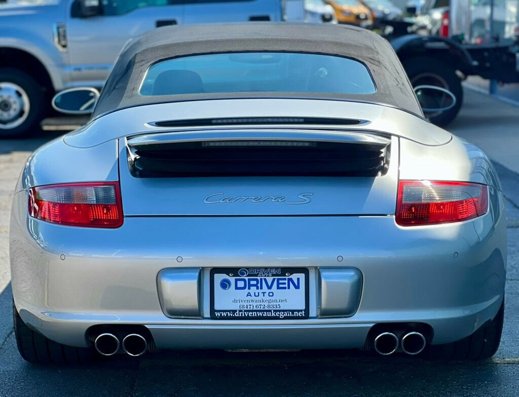 Used 2007 Porsche 911 Carrera S RWD image 4