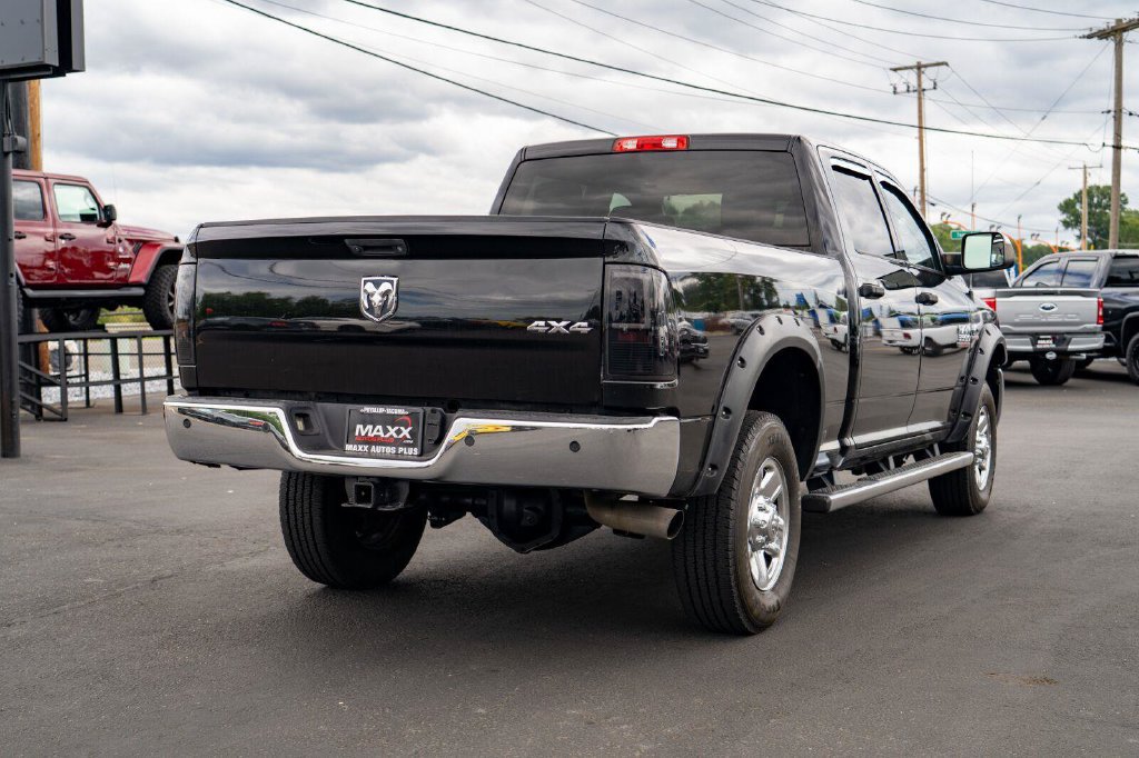 Used 2016 RAM 3500 Tradesman w/ Chrome Appearance Group AWD/4WD image 10