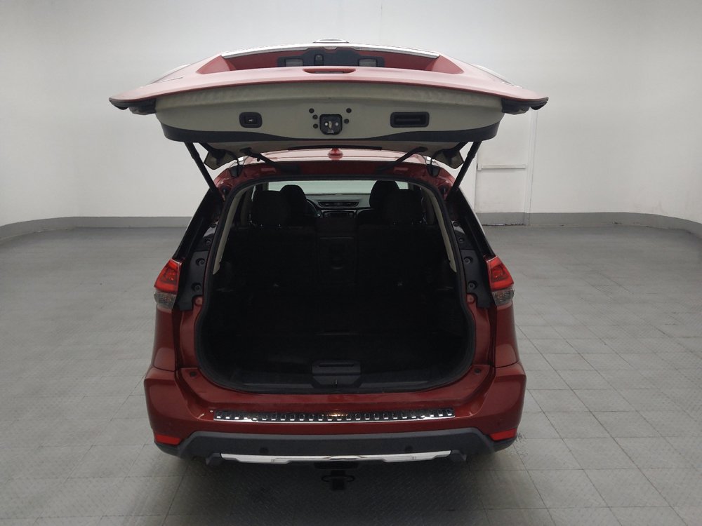 Used 2019 Nissan Rogue SV FWD image 29