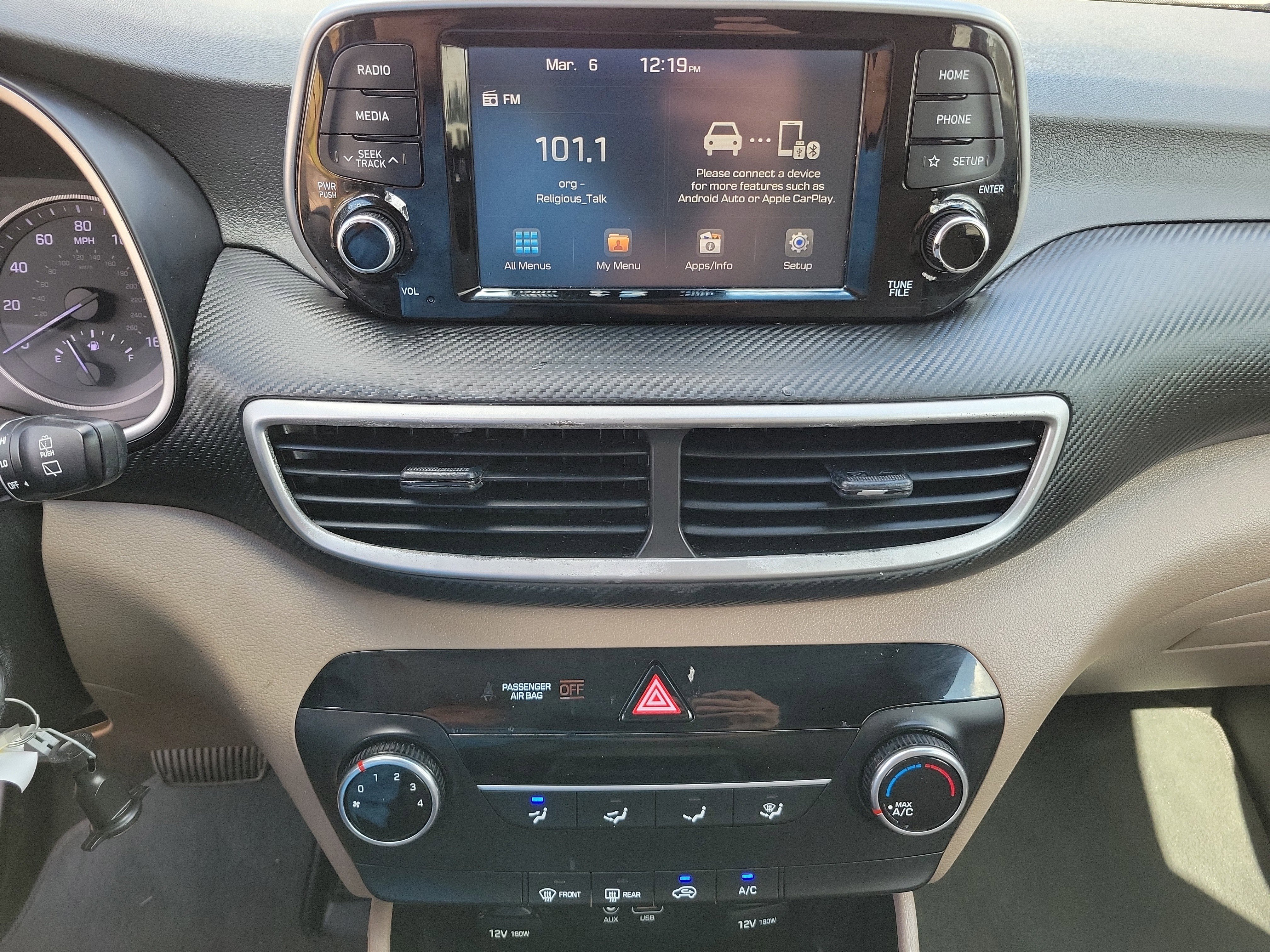 Used 2020 Hyundai Tucson SE image 9