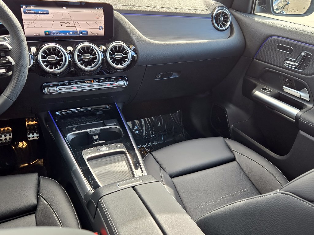 New 2026 Mercedes-Benz GLA 35 AMG 4MATIC image 34