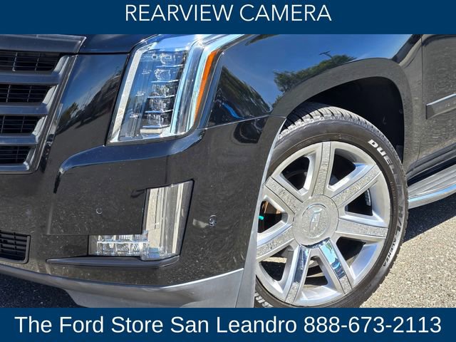 Used 2018 Cadillac Escalade Luxury image 10