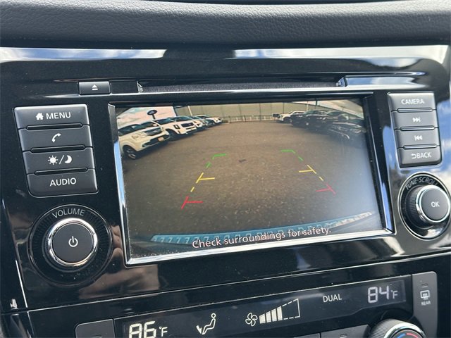 Used 2020 Nissan Rogue SV image 22