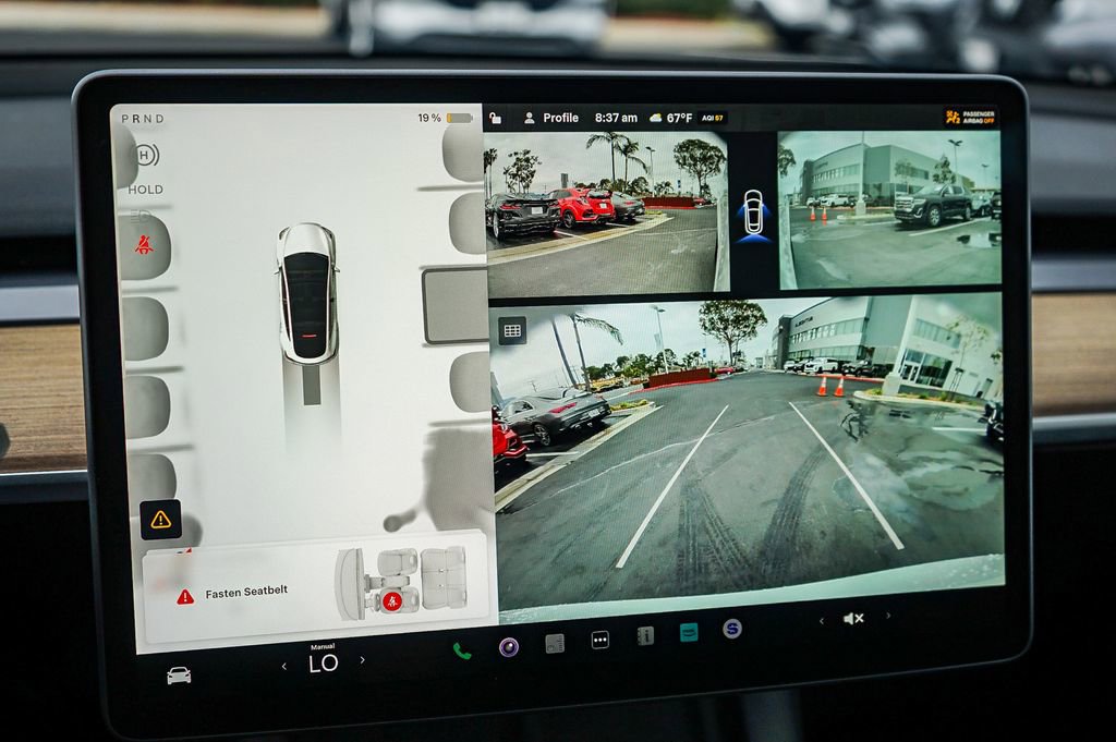 Used 2024 Tesla Model Y Performance image 26