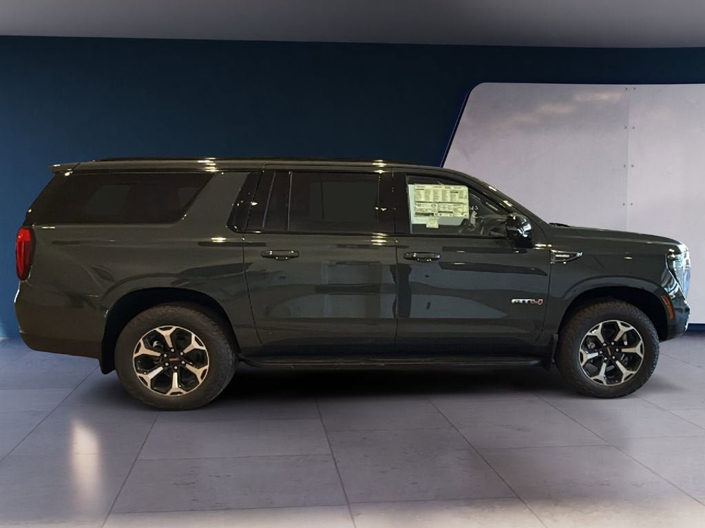 New 2026 GMC Yukon XL AT4 w/ AT4 Preferred Package AWD/4WD image 8