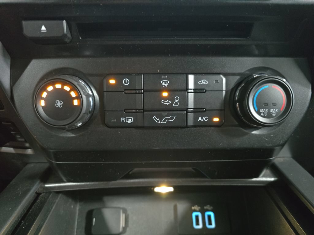 Used 2016 Ford F150 XLT w/ Equipment Group 301A Mid AWD/4WD image 26
