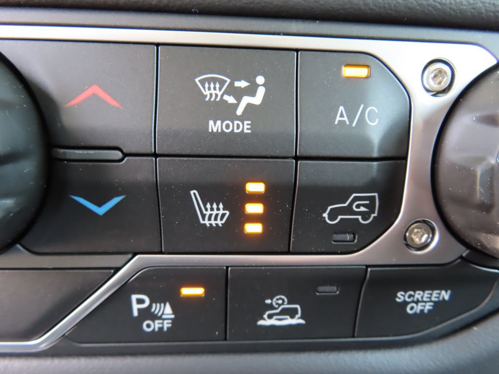 New 2026 Jeep Wrangler Unlimited Sahara AWD/4WD image 11