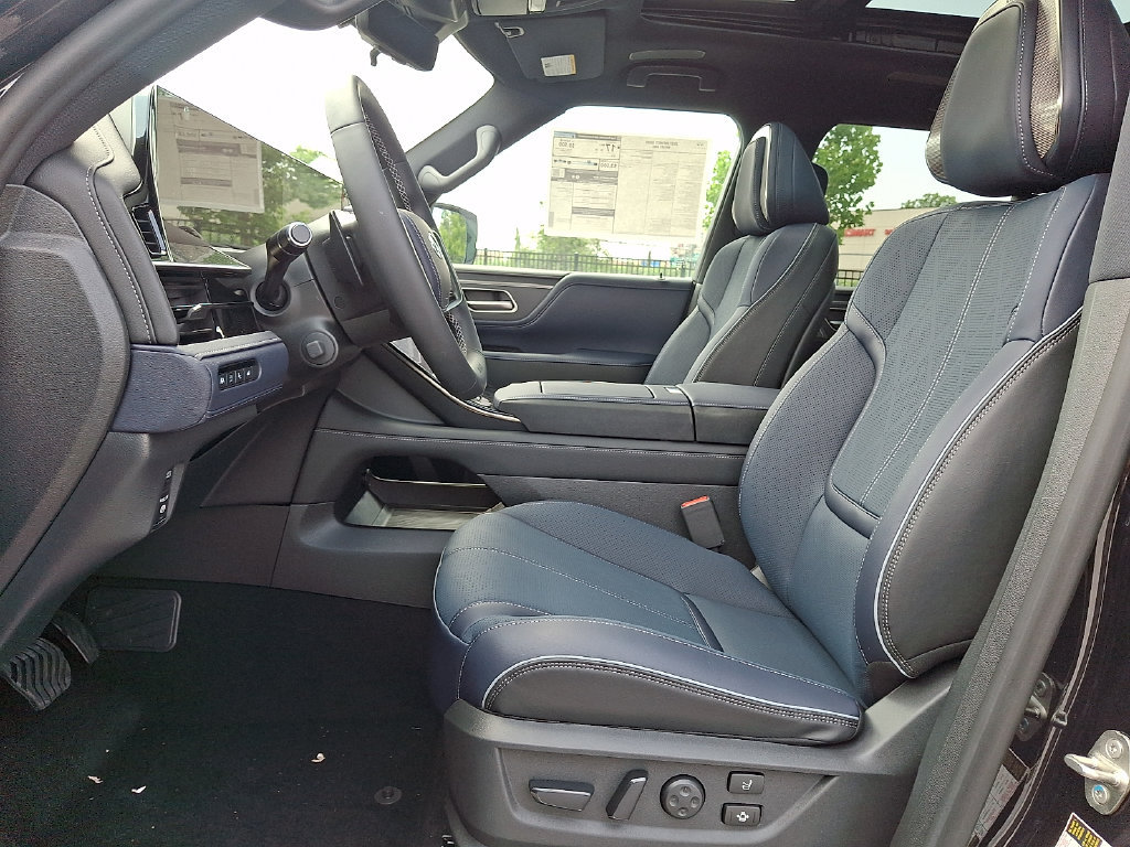New 2027 INFINITI QX80 Sensory AWD/4WD image 10