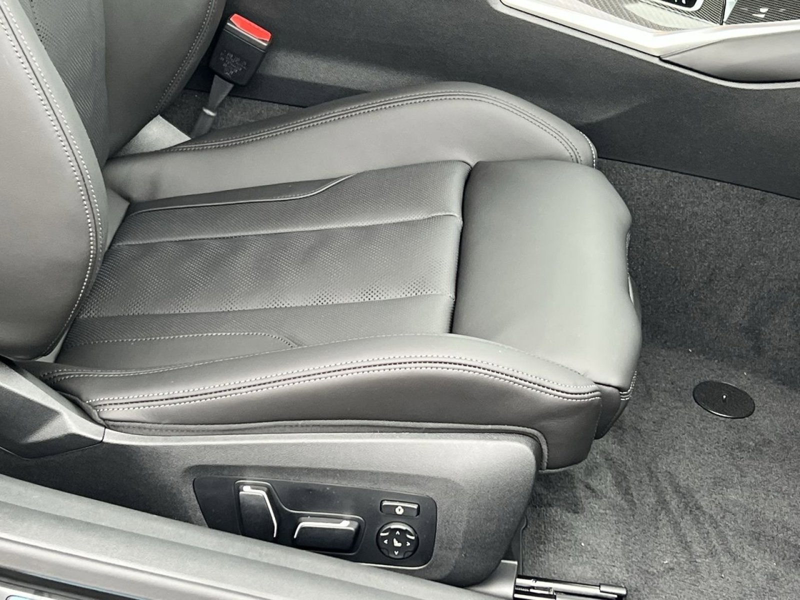 New 2026 BMW M4 xDrive Competition image 27