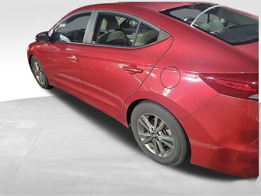 Used 2018 Hyundai Elantra Value Edition image 2