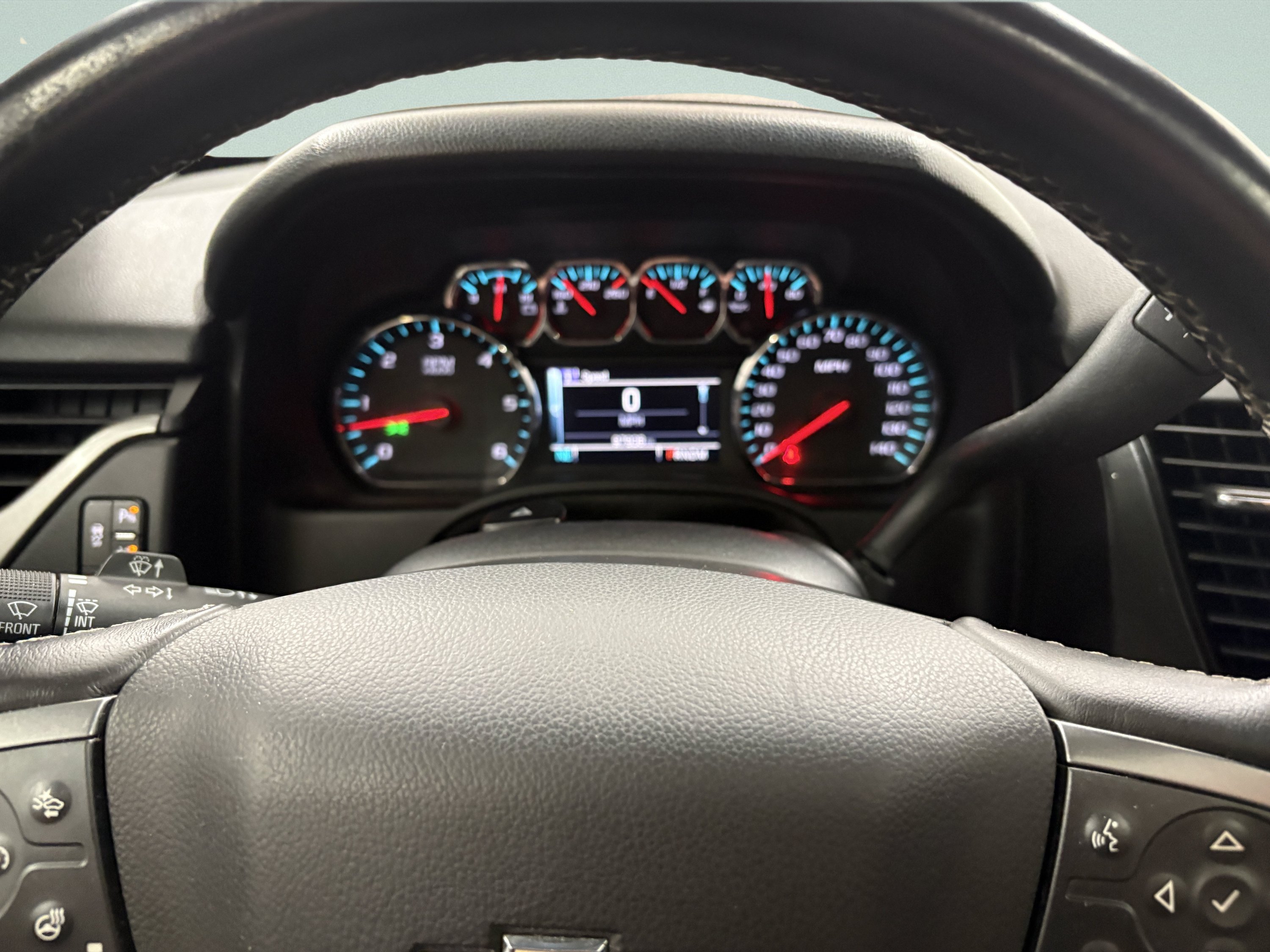Used 2015 Chevrolet Suburban LT AWD/4WD image 33