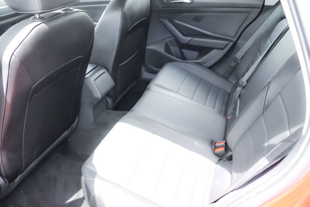 Certified 2023 Volkswagen Jetta SE FWD image 22
