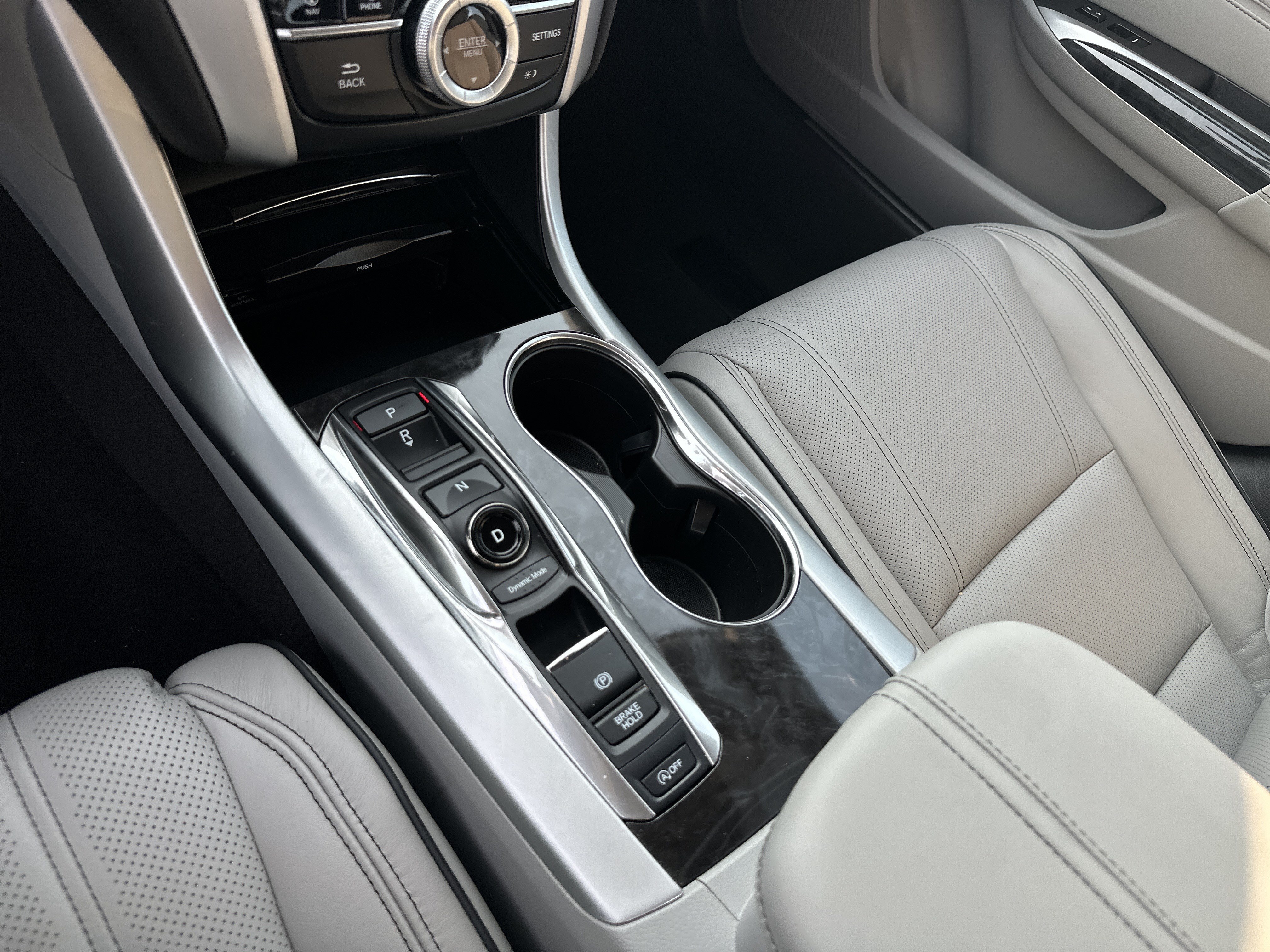 Certified 2020 Acura TLX V6 SH-AWD w/ Technology Pkg image 35