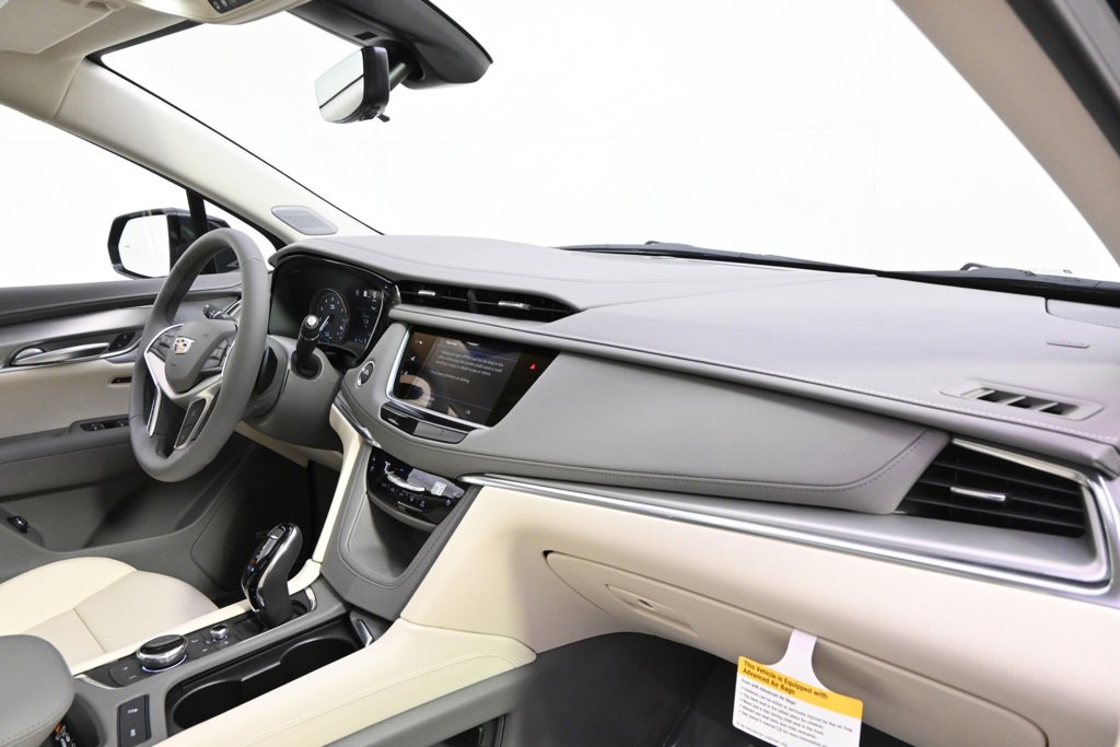 New 2025 Cadillac XT5 Premium Luxury w/ Technology Package image 15