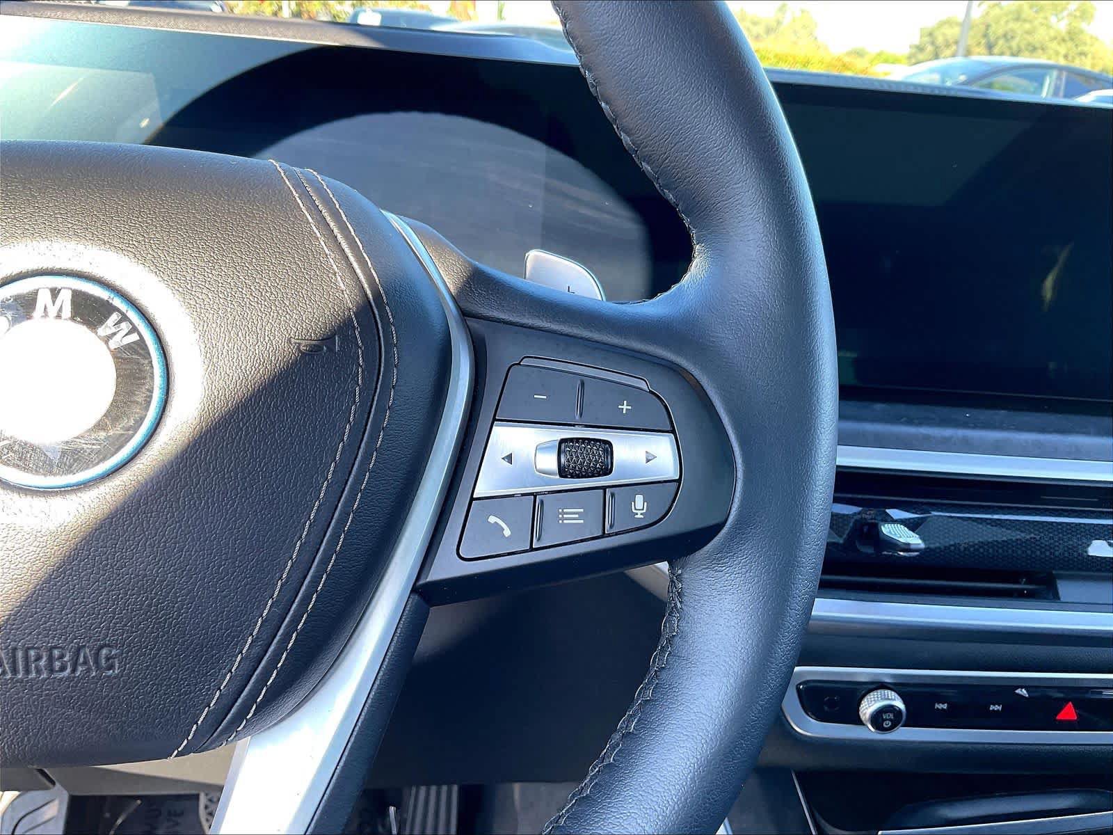 Used 2024 BMW X5 xDrive50e w/ Executive Package AWD/4WD image 19