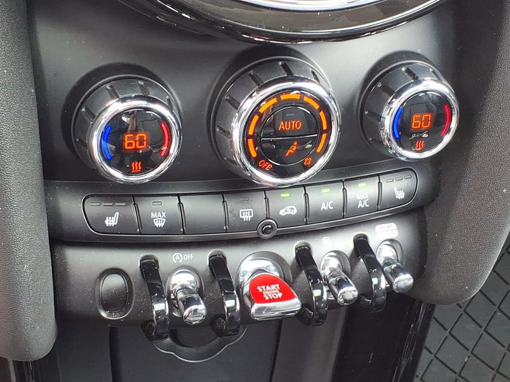 Used 2024 MINI Cooper S FWD image 19
