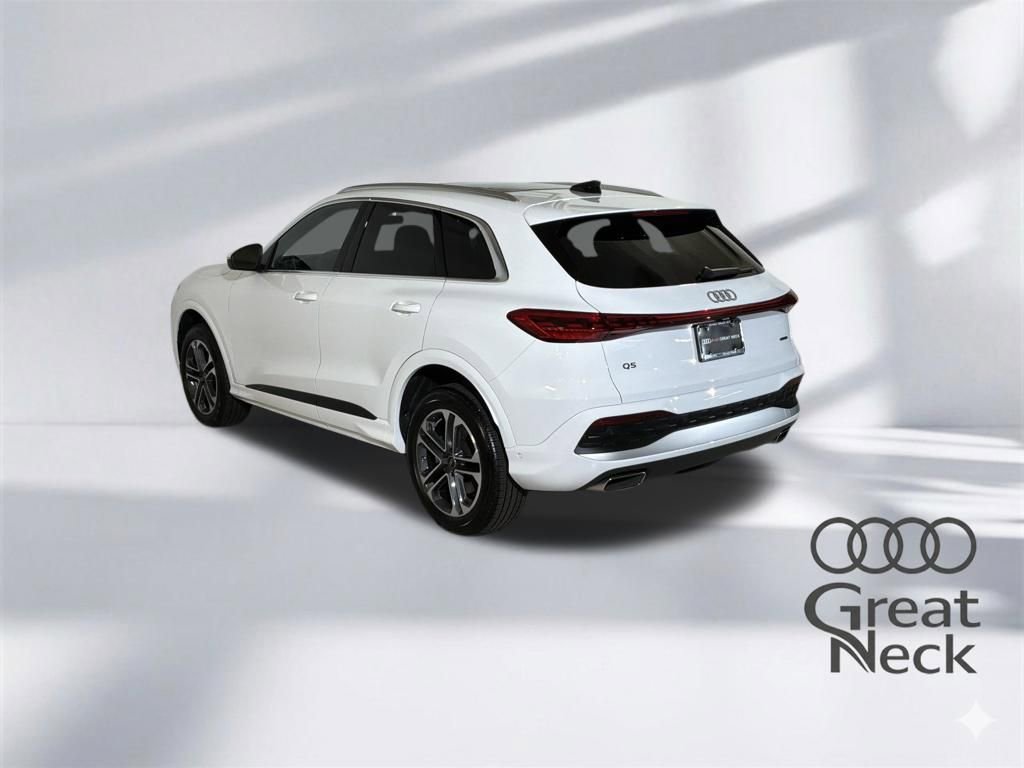 Certified 2025 Audi Q5 Premium w/ Convenience Package image 8