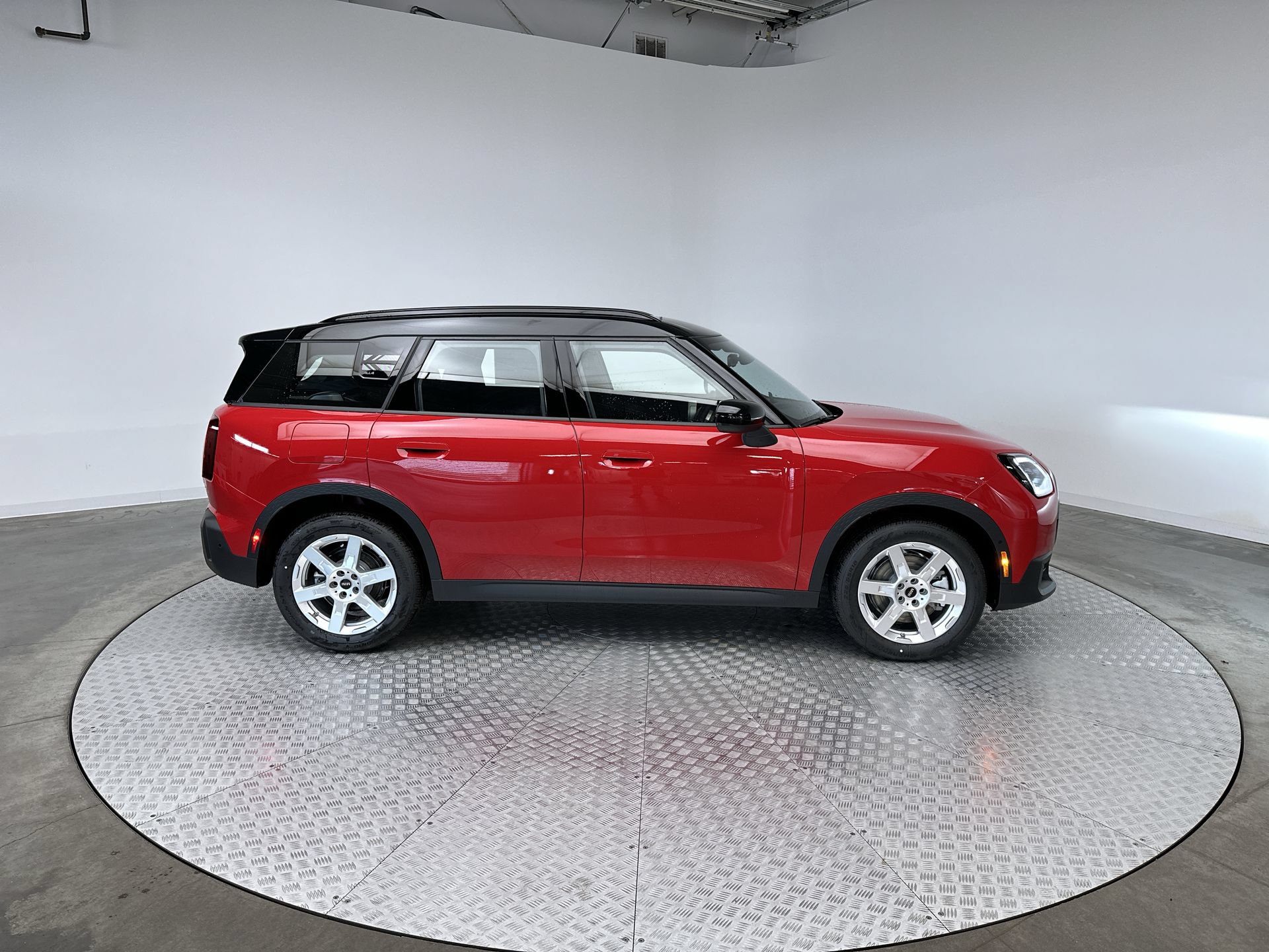 Certified 2026 MINI Cooper Countryman S AWD/4WD image 10