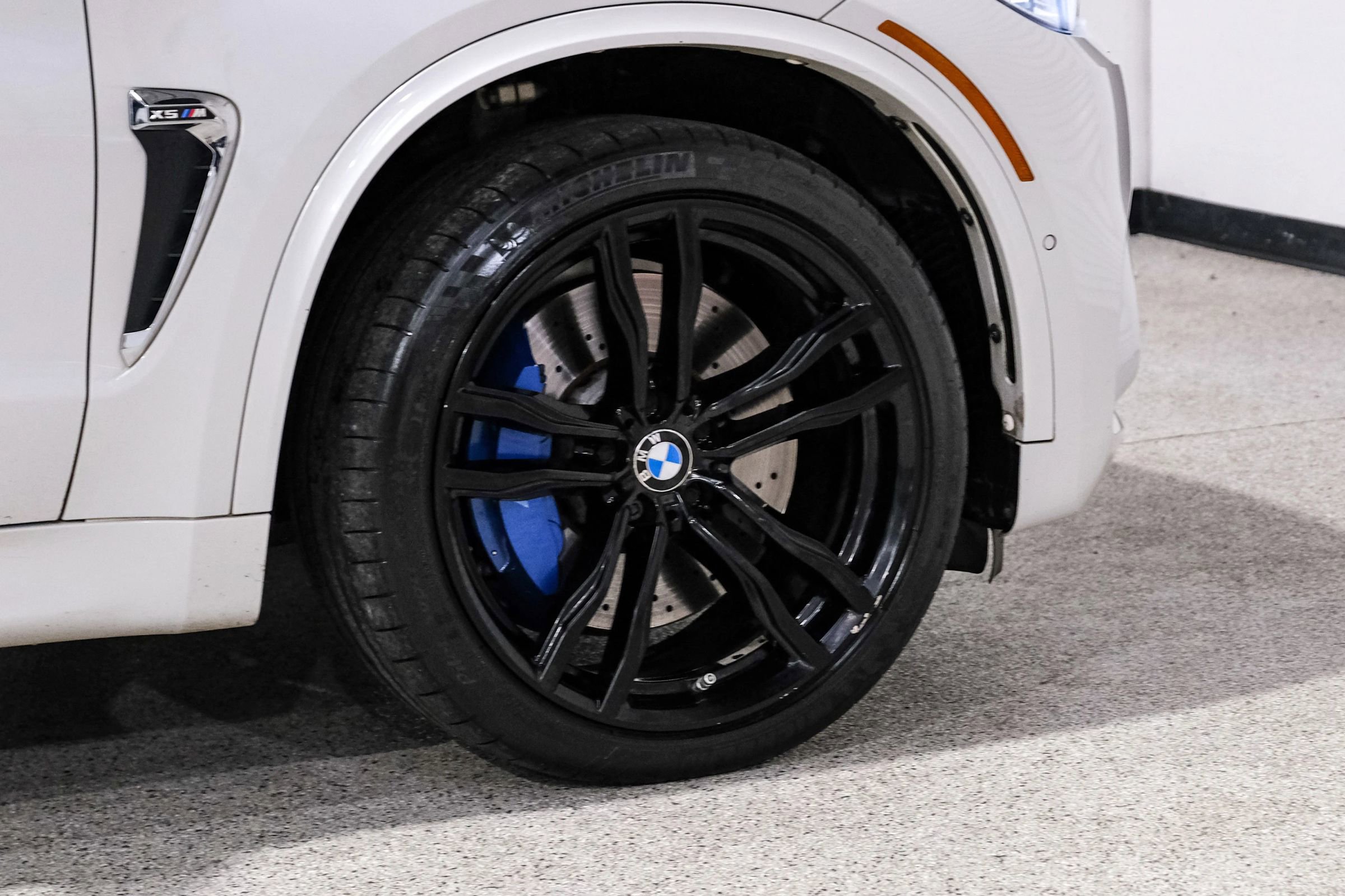 Used 2018 BMW X5 M image 59