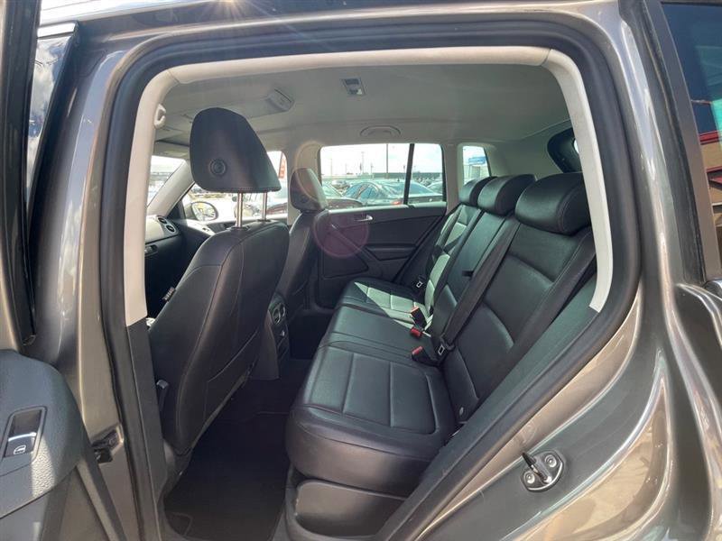 Used 2011 Volkswagen Tiguan S FWD image 16