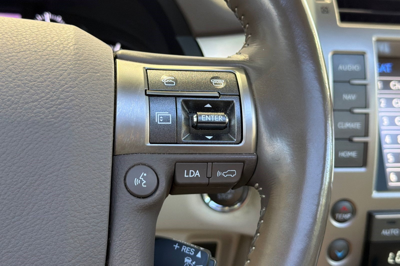 Used 2019 Lexus GX 460 Luxury AWD/4WD image 30